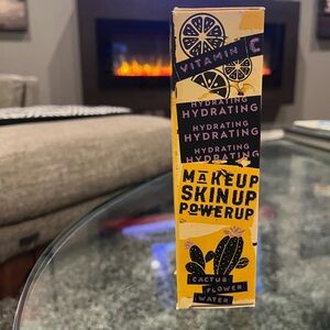 Urban Decay Hydrating Setting Spray with Vitamin C